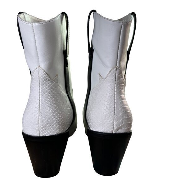 Madden Girl Boots Womens 9M White Holsterr Western Mid Calf Snake Pointed - Picture 3 of 10